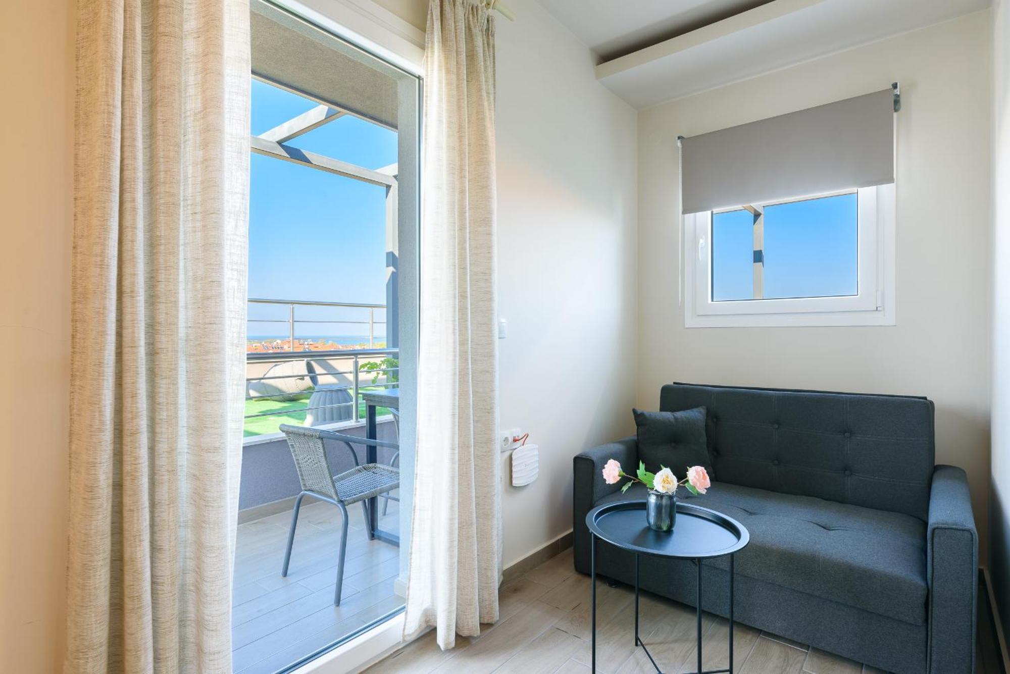Philippos Residences Leptokaryá Luaran gambar